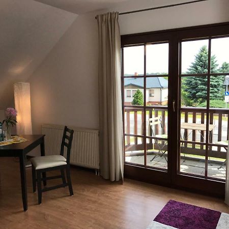Lokal Genial Pension & Restaurant Беелиц Екстериор снимка